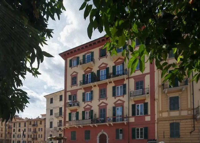 Glad Apartment