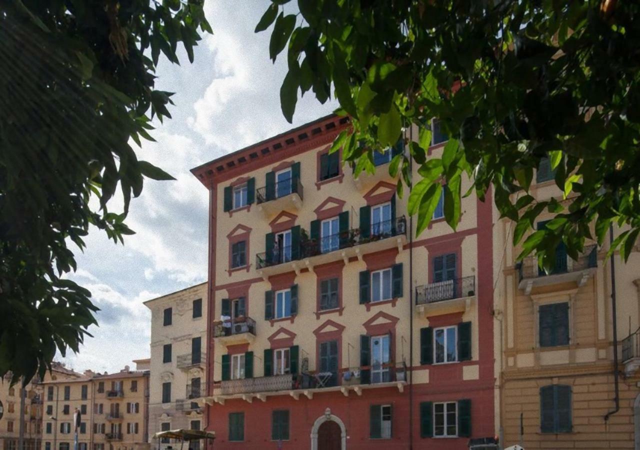 Glad * La Spezia