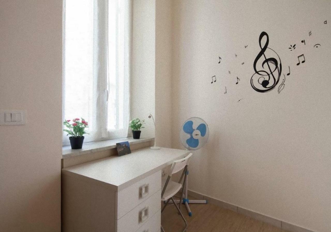 Apartment Glad *